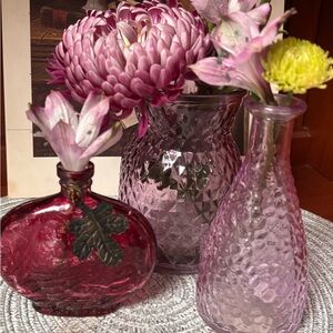 Set 3 Elegant Pink / purple Glass Vase Set